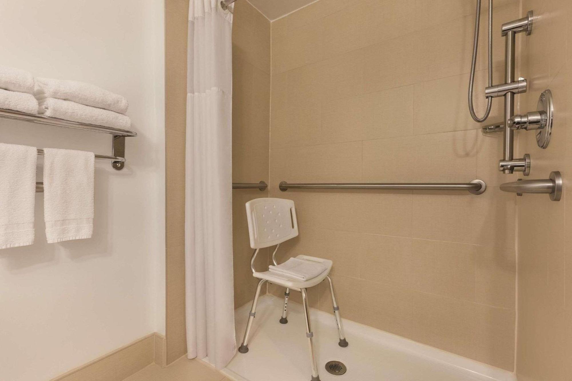 Country Inn & Suites By Radisson, Lawrenceville, Ga Exteriör bild